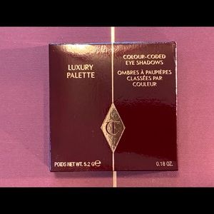 Charlotte Tilbury Luxury Palette Walk of No Shame